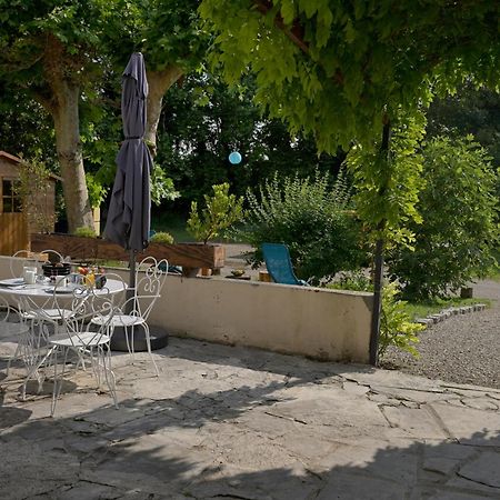 La bâtisse des Oves Le Péage-de-Roussillon Exterior foto