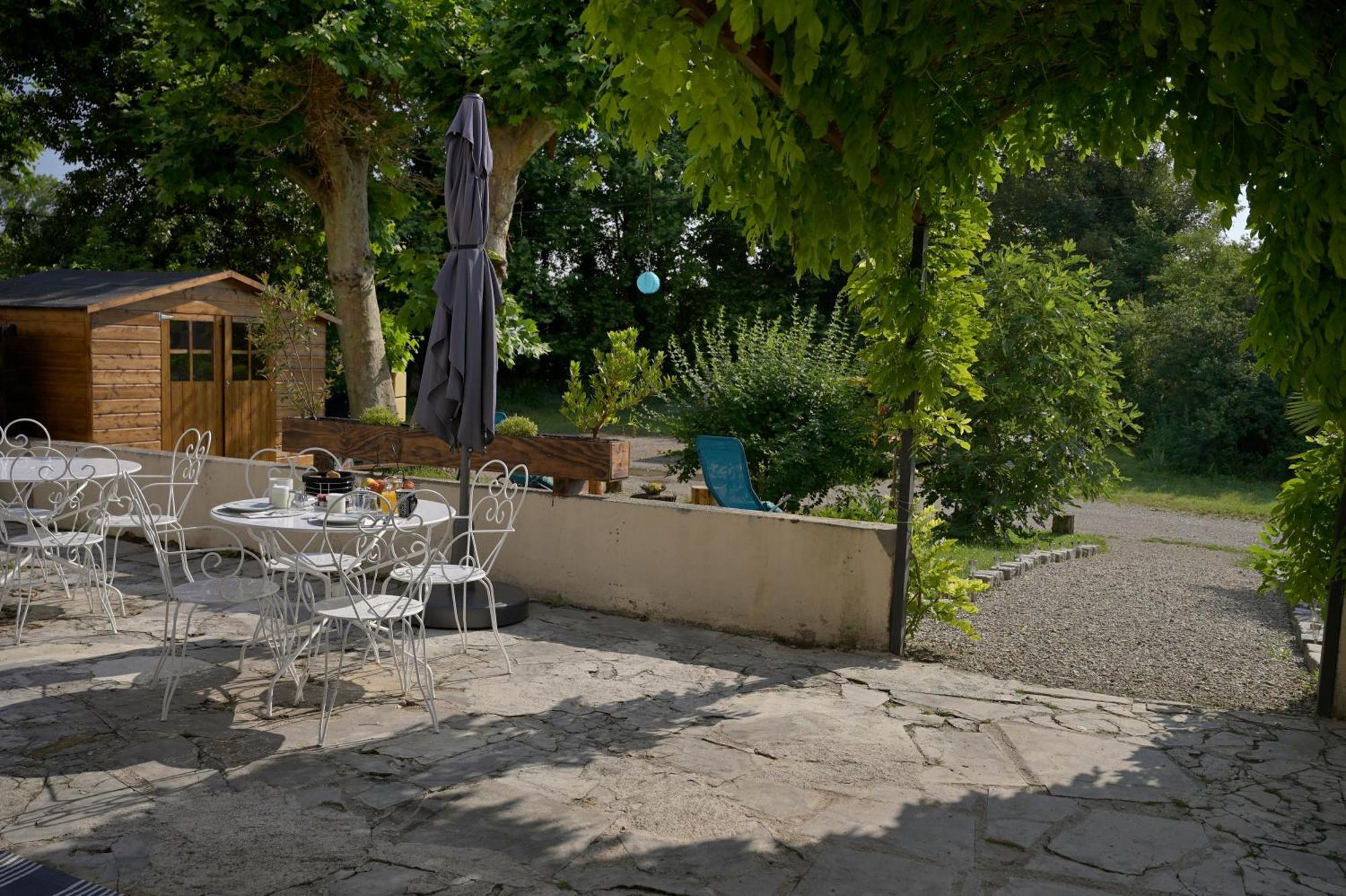 La bâtisse des Oves Le Péage-de-Roussillon Exterior foto